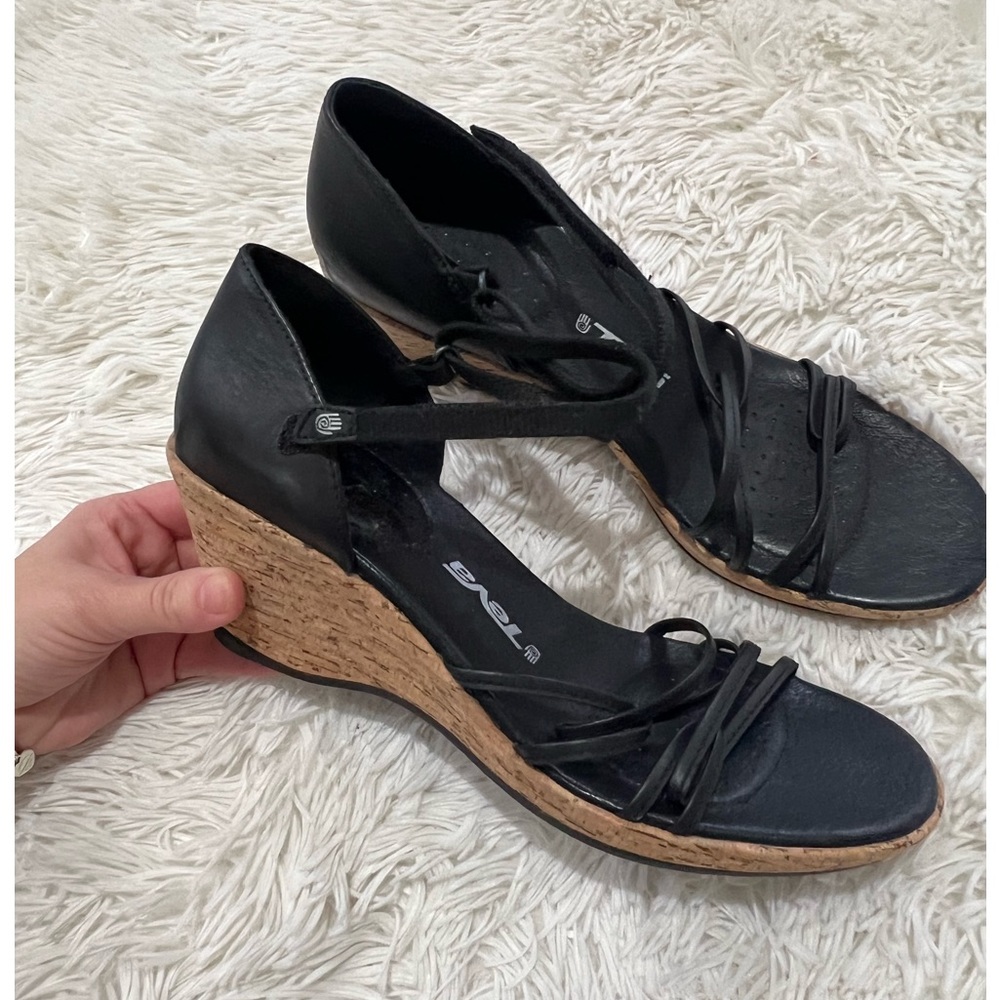 TEVA RIVIERA STRAPPY WEDGE SANDALS - Size 10